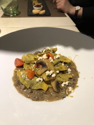 Pasta parcels with mushrooms   at Food Love in Piacenza