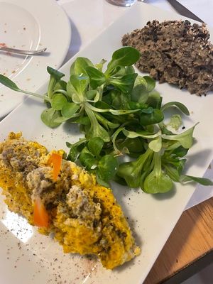 Desayuno 2 at Casa Albets in Lladurs