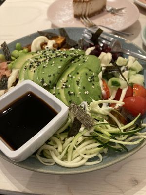 Pome bowl  at ETN saladebar in Enschede