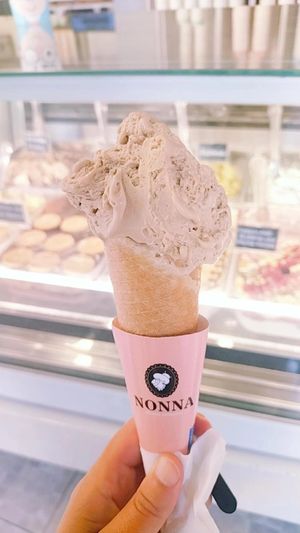 Cacahuete salado at Nonna in Malaga