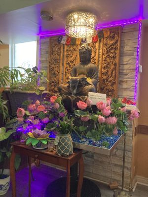 decoration at Saigon Lotus in Toronto