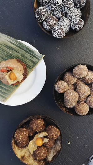 raw energy balls and banana muffin  at Spiregarden in Kristiansand