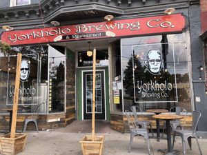 Food was absolutely great! But do not bring your dog😡  at Yorkholo Brewing Company in Mansfield