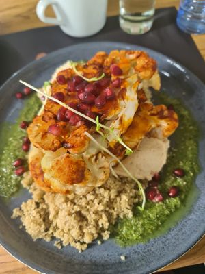 Cauliflower with pesto at Moringa in Augustow