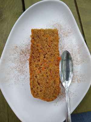 Pastís de pastanaga amb espècies / Carrot cake with spices at Esbioesfera in Cardedeu