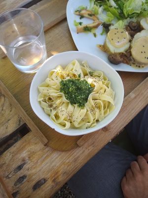 Pesto noodles at Esbioesfera in Cardedeu