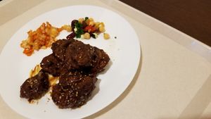 Mock meat, lots a hoison sauce. Kimchi too at Amitabha in Prague