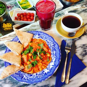 vegan chickpea curry, beetroot juice, coffee at T-Potters Cafe and Studio in Arbroath