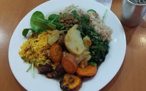 Almoço com lentilha, feijoada, salada, farofa e legumes assados. at Pop Vegan Food in Sao Paulo
