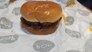 Melt burguer at Pop Vegan Food in Sao Paulo