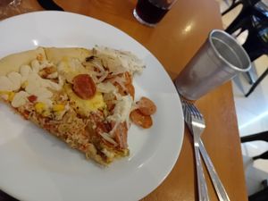 Portuguesa and calabresa (trust me, it look better in person, my phone sucks and I'm not the best photographer haha) at Pop Vegan Food in Sao Paulo