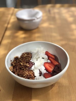 Açai bowl at Bowl in Mykonos