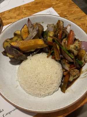 Salteado peruano   at Nuna Raymi in Cusco