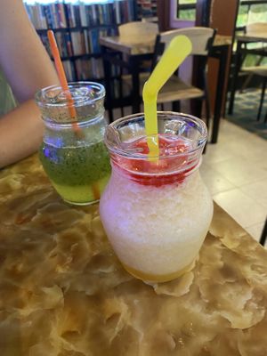 Mai Tai and Mojito at Dow Vegan Restaurant in Koh Phi Phi