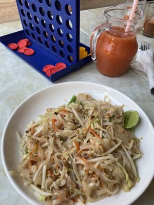 Pad Thai   at Dow Vegan Restaurant in Koh Phi Phi