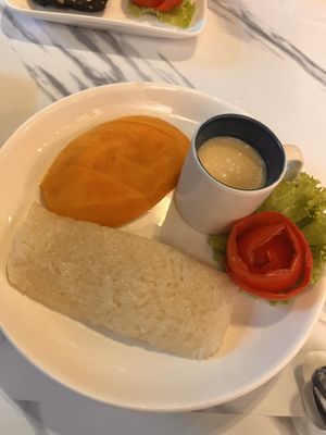   at Dow Vegan Restaurant in Koh Phi Phi