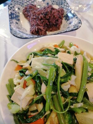  at Dow Vegan Restaurant in Koh Phi Phi