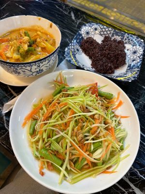  at Dow Vegan Restaurant in Koh Phi Phi