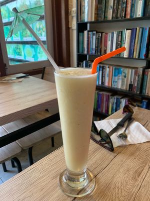 Pineapple and coconut fruit crush  at Dow Vegan Restaurant in Koh Phi Phi