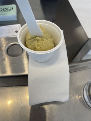 Pistachio Lucuma  at Tribeca Ice Cream in Berlin