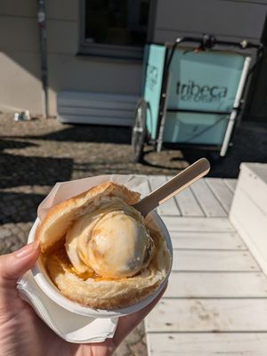 The Sandwich 🍦😍🍦 at Tribeca Ice Cream in Berlin