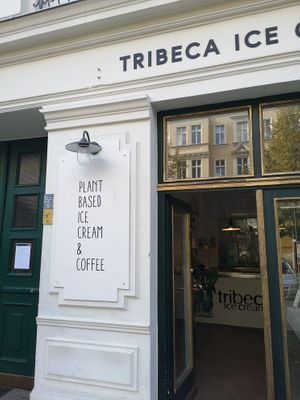 We Eat 3 at Tribeca Ice Cream in Berlin