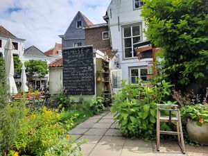 Deel van de tuin at De Zeeuwse Hemel in Zierikzee