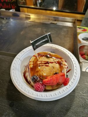 The classic berry pancake at OSU Coconuts in London