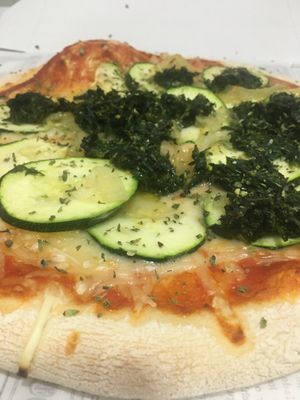 Pizza Verde 🌱 at Pizzeria La Faina in Malaga