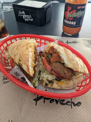 Choripán at Pizzeria La Faina in Malaga