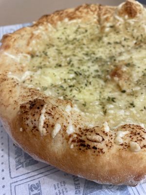 Pan de ajo 🌱 at Pizzeria La Faina in Malaga