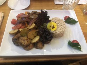 26 soles seitan stir fry bowl at Chia Vegan Restaurant in Cusco