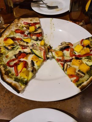 Woodfired vegan pizza at The Duke in Hobart
