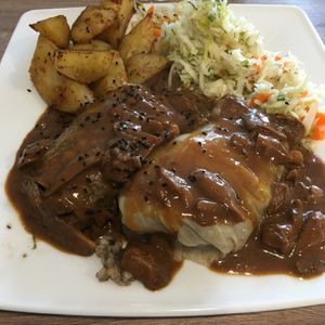 Gołabki with mushroom sauce  at Wegemania in Kielce