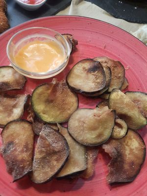 Berenjena y salmorejo chips at Cafe Del Fin in Toledo