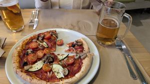  at Cafe Del Fin in Toledo