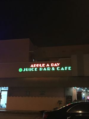 Outside at Apple a Day Store & Cafe in Miami Beach