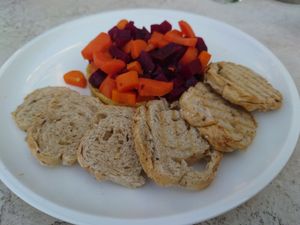 Hummus cold starter 🤤 at Culture Club Strudla in Podgorica