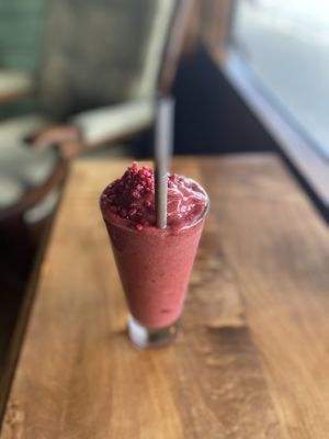 Mixed berry smoothie at Portershed in Christchurch