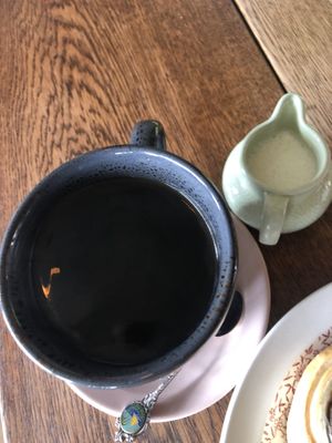 Large coffee at Portershed in Christchurch