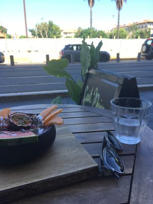 Acaii Bowl exotic at The Healer in Nice