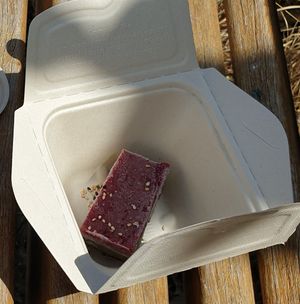 Raspberry matcha fudge at The Healer in Nice
