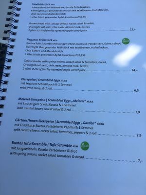 Vegan breakfast at Landtmann's Jausen Station in Vienna