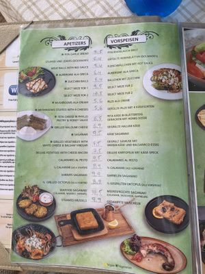 A few vegan/vegetarian options  at Select in Kos