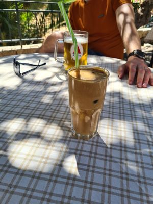 Vegan ice coffee at Select in Kos