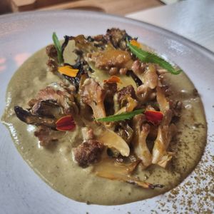  at Humus x Hortense in Brussels