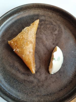 Samosa at Humus x Hortense in Brussels