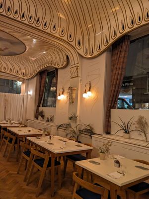  at Humus x Hortense in Brussels