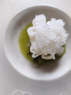 Entrée at Humus x Hortense in Brussels