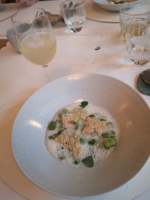 the full menu experience at Humus x Hortense in Brussels